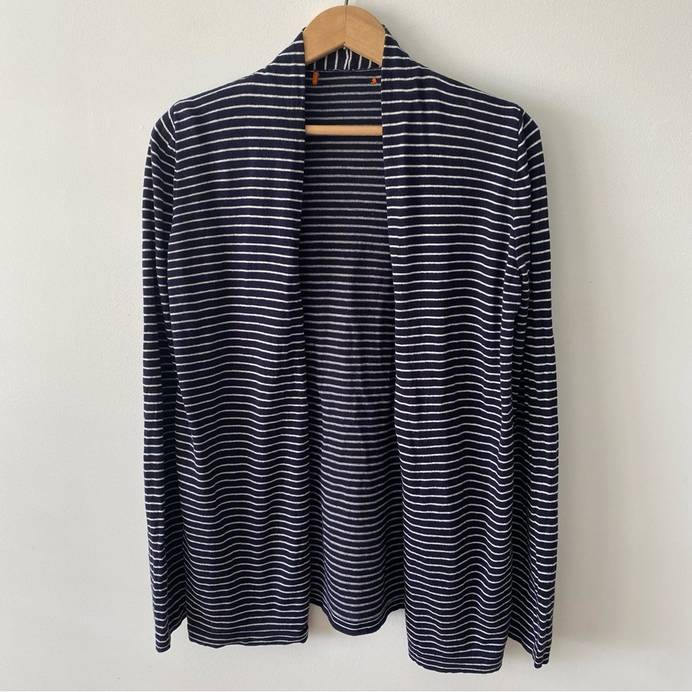 3/$30💚Joe Fresh black and white horizontal striped cardigan size medium women